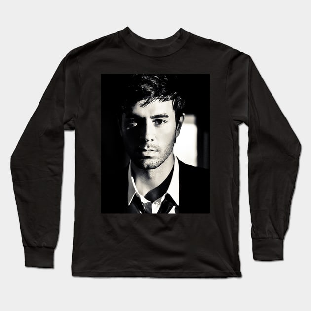 jol Enrique ly Iglesias ang tour 2020 Long Sleeve T-Shirt by jollyangelina93